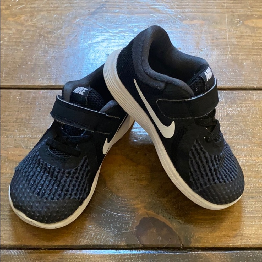 Nike shoes